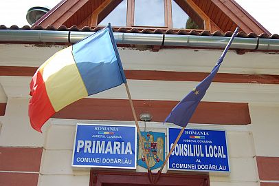 Primaria Dobarlau septembrie 2008 08